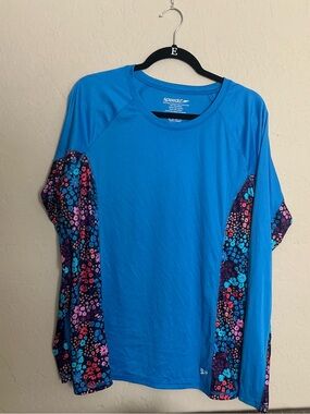 Speedo Women's blue floral rashguard